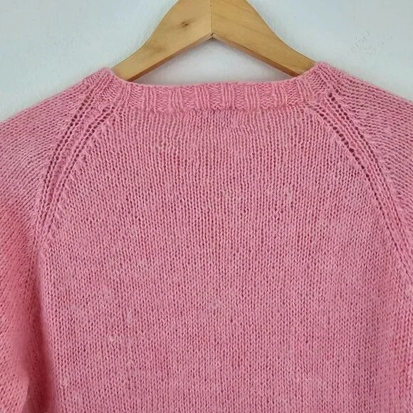 American VTG Womens Sz M Hand Knit Beaded Sweater Pullover Maple Leafs Holiday - Picture 12 of 12